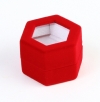Cutiuta hexagonala cu fereastra pentru inel